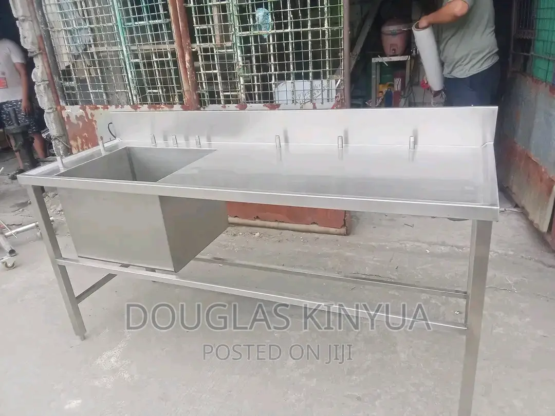 Stainless Steel Washing Sink and Table.