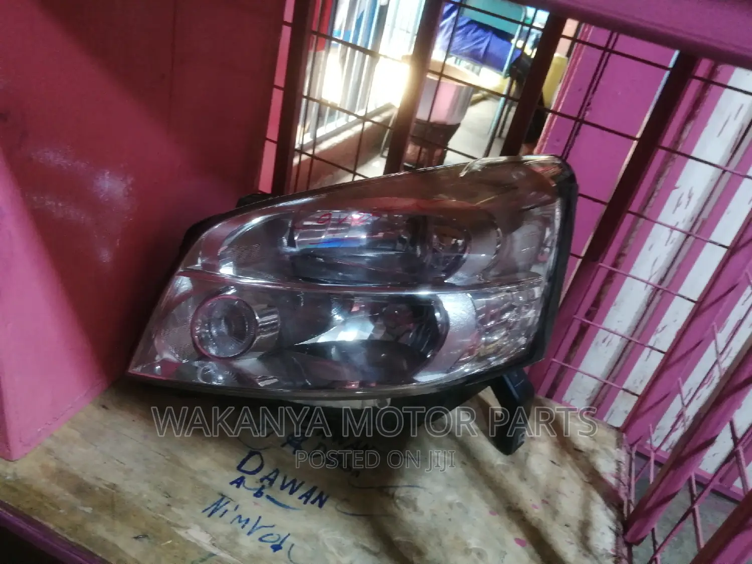 Nissan Lafesta 2008 Xenon Head Lamp, Clean Ex Japan Parts