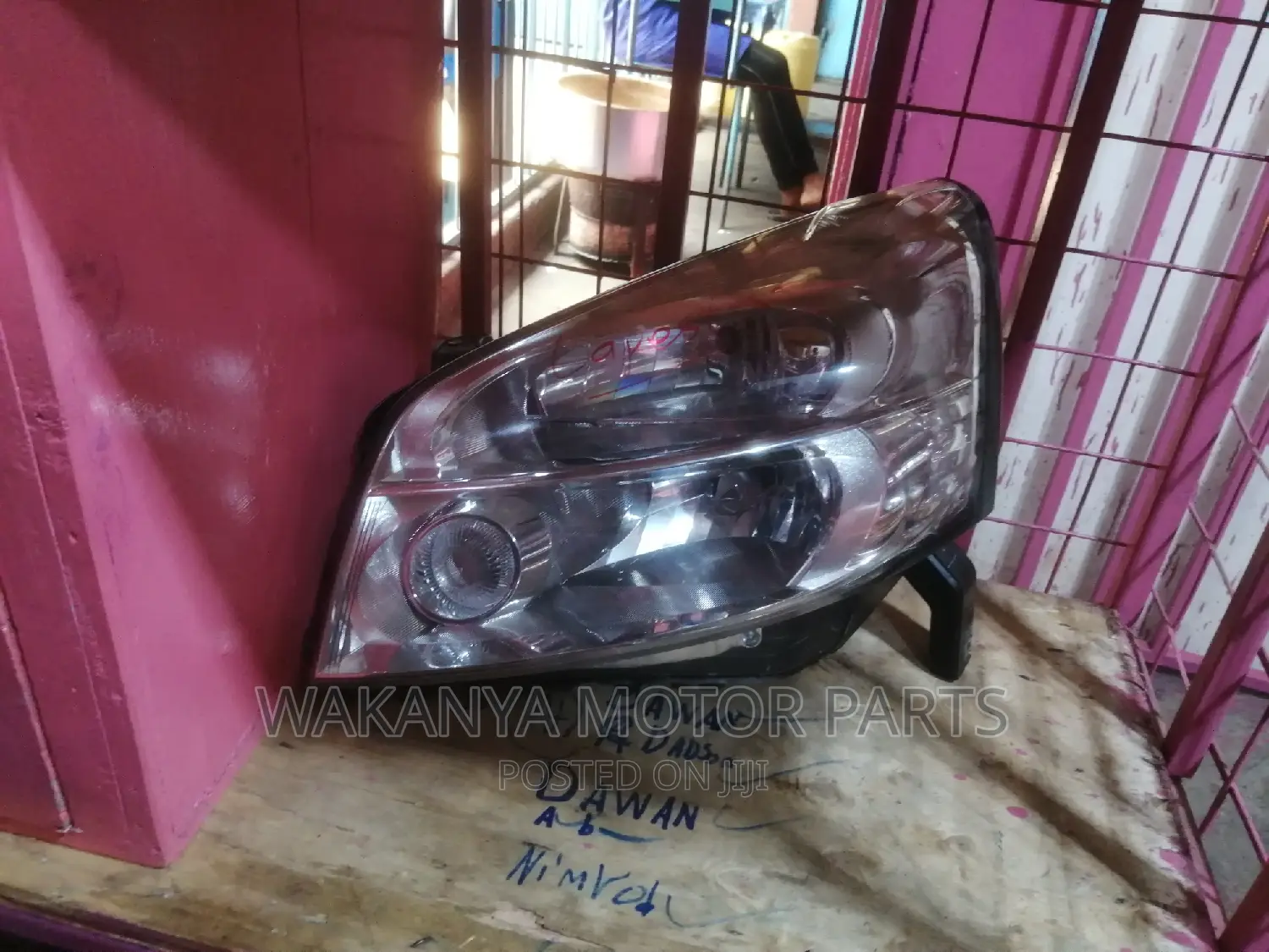Nissan Lafesta 2008 Xenon Head Lamp, Clean Ex Japan Parts