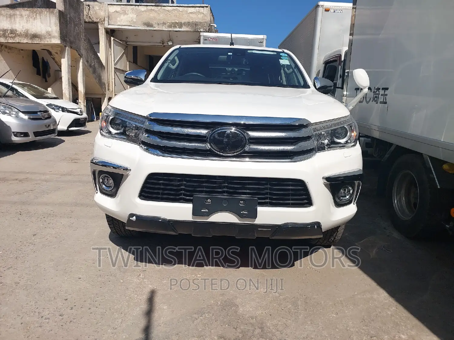 Toyota Hilux 2018 White