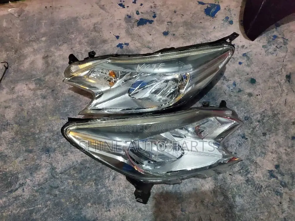 Nissan Not Headlight