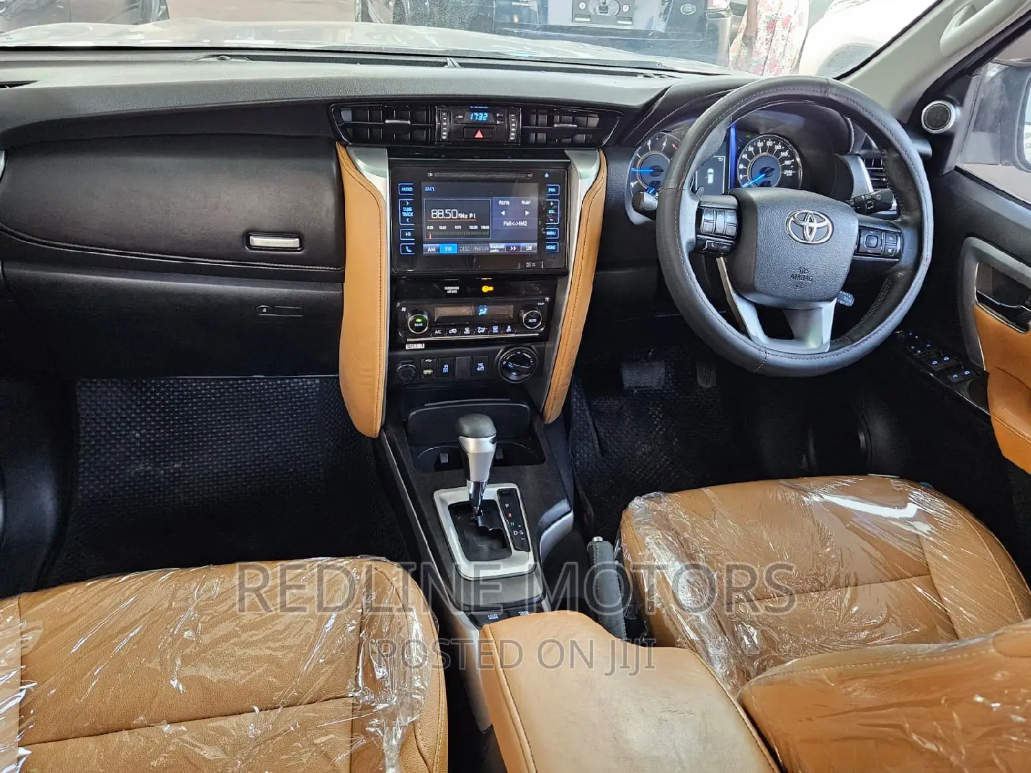 Toyota Fortuner 2017 Silver