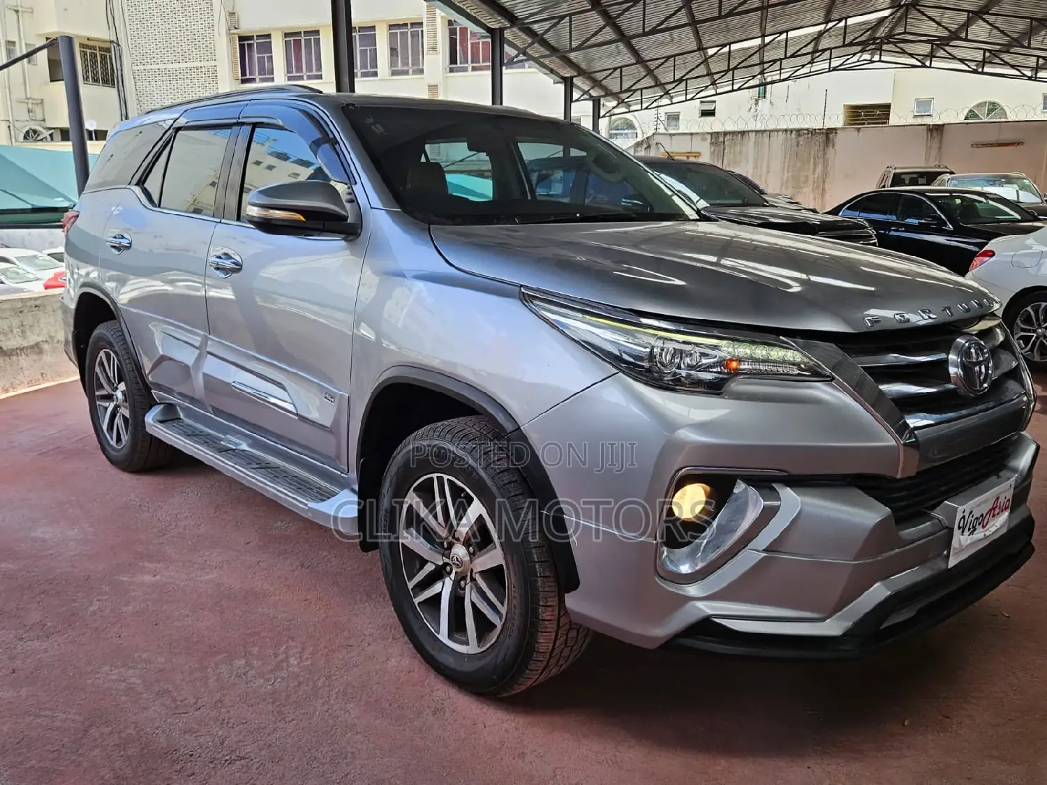 Toyota Fortuner 2017 Silver