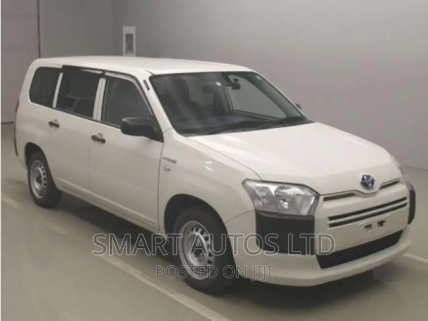 Toyota Succeed 2019 White