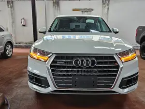 Audi Q7 2.0T Premium AWD quattro 2017 Pearl