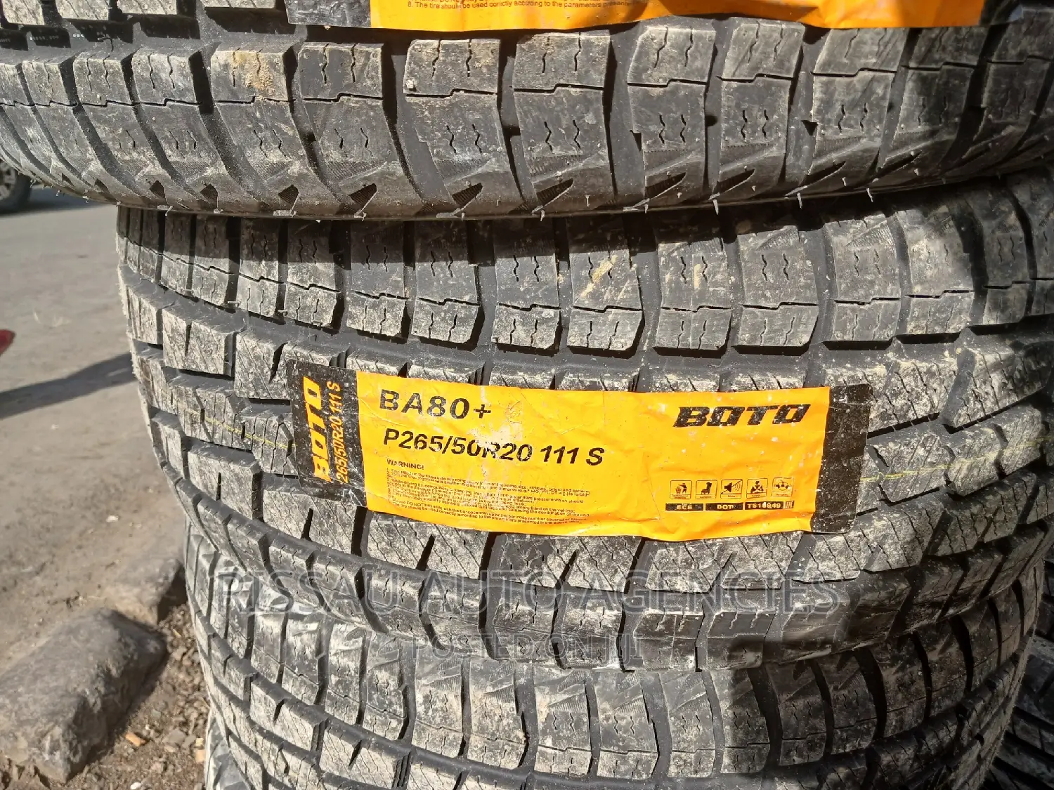 265/50 R 20 Boto All Terrain Tyres Made in China