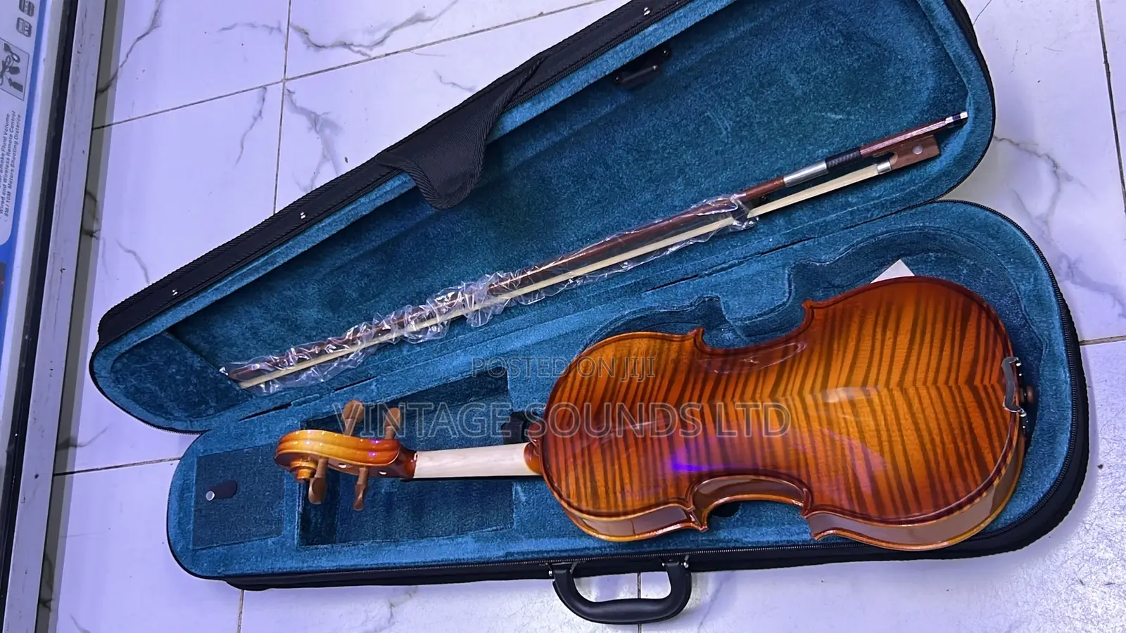 Brand New 1/2 Size Maple Leaf Violin