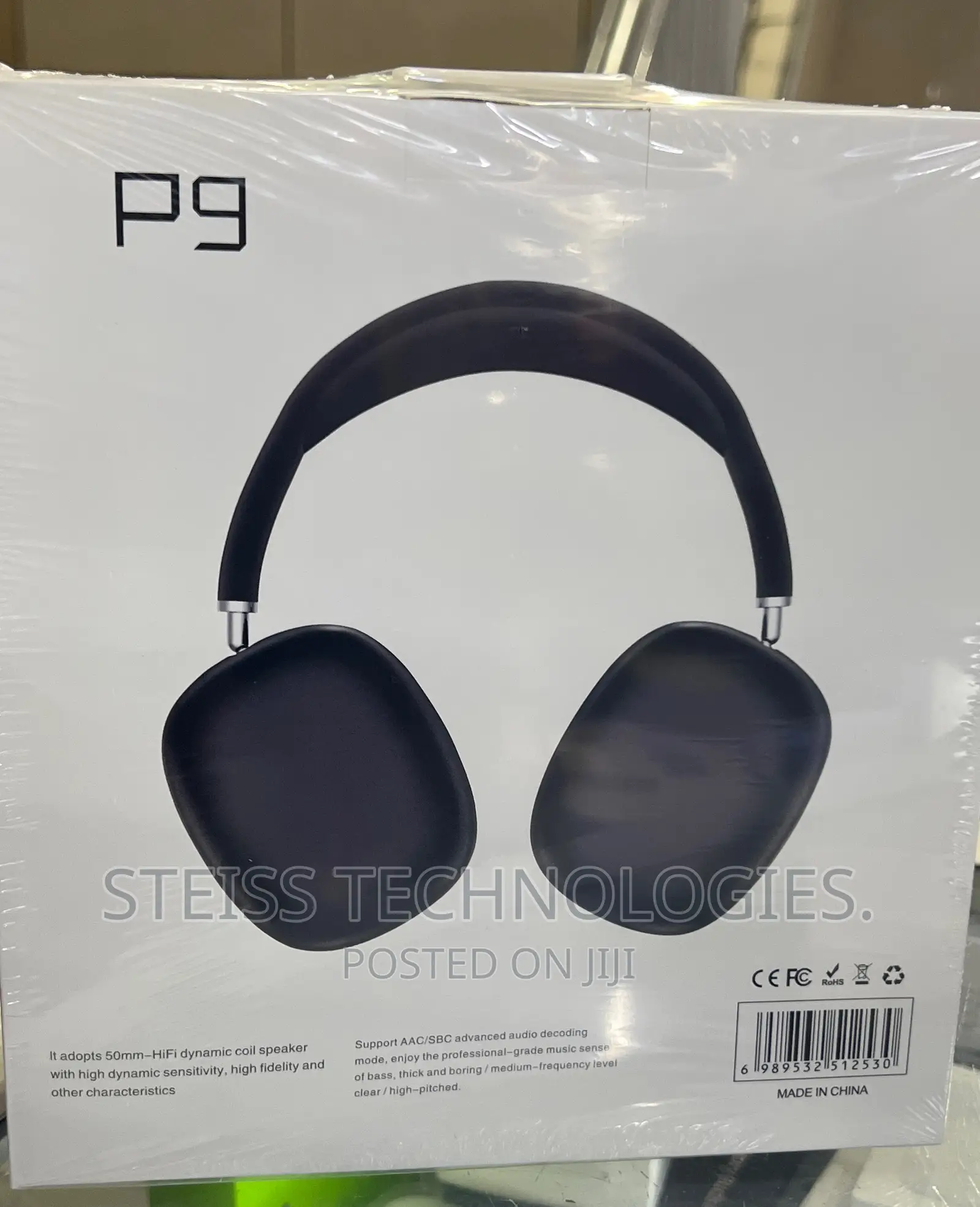 P9 Wireless Black Headphones.