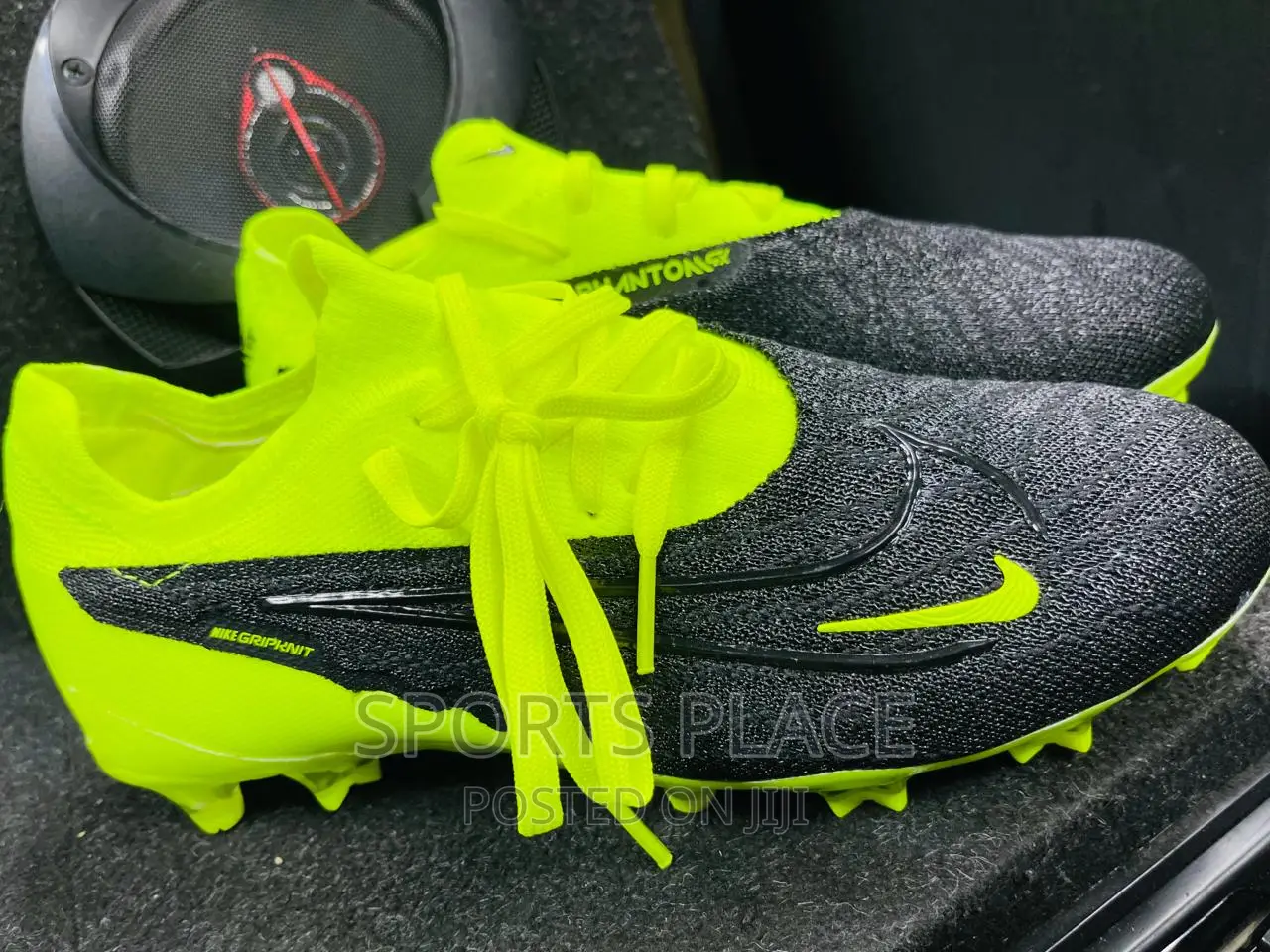 Phantom Gx Red Black Colourway Football Cleats