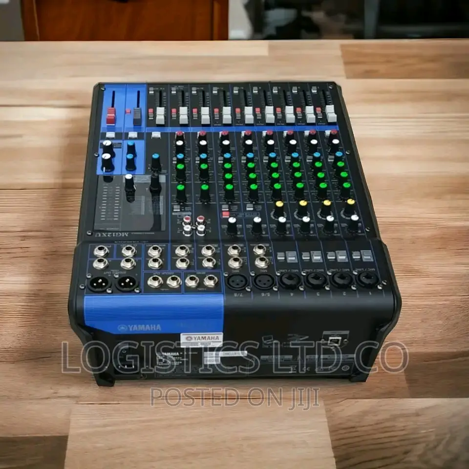 Yamaha MG12 12-Channel Analog Mixer