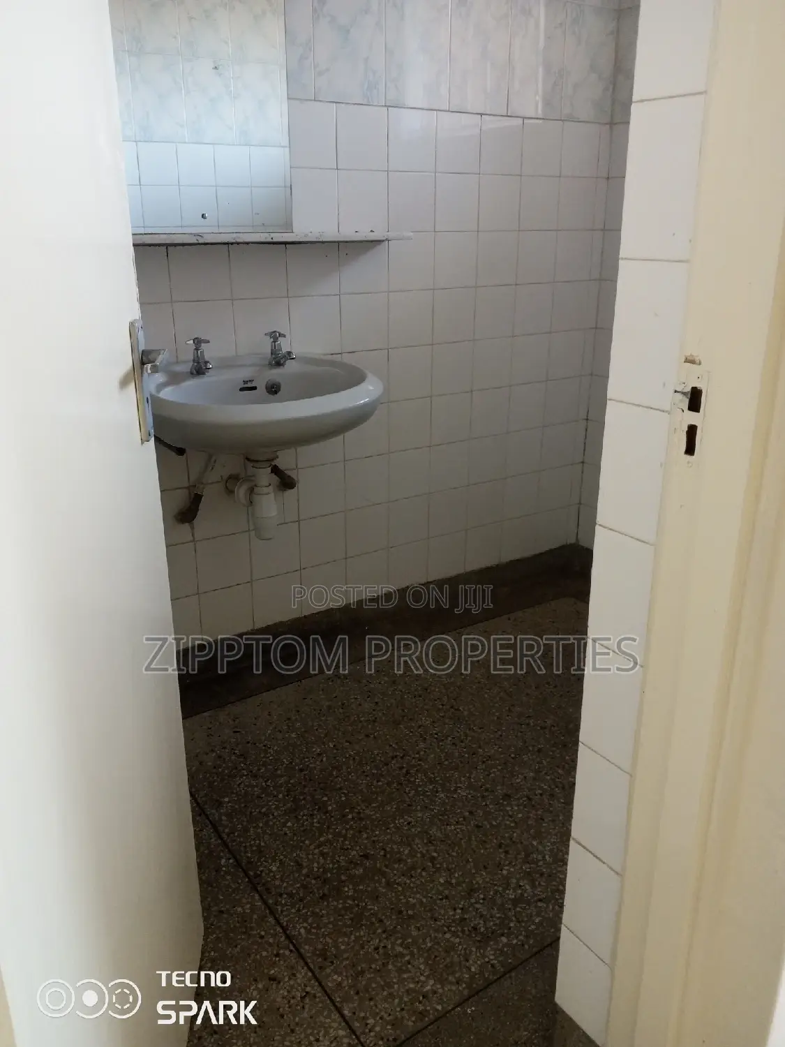 Studio Apartment in Madaraka for rent