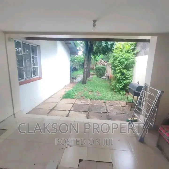 4bdrm Maisonette in Lavington for rent