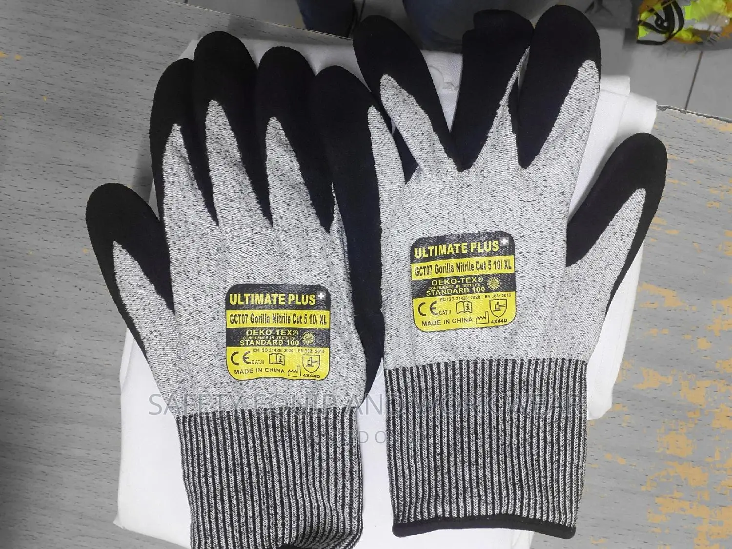 Protective Cut Resistant Gloves- Made Of High Material