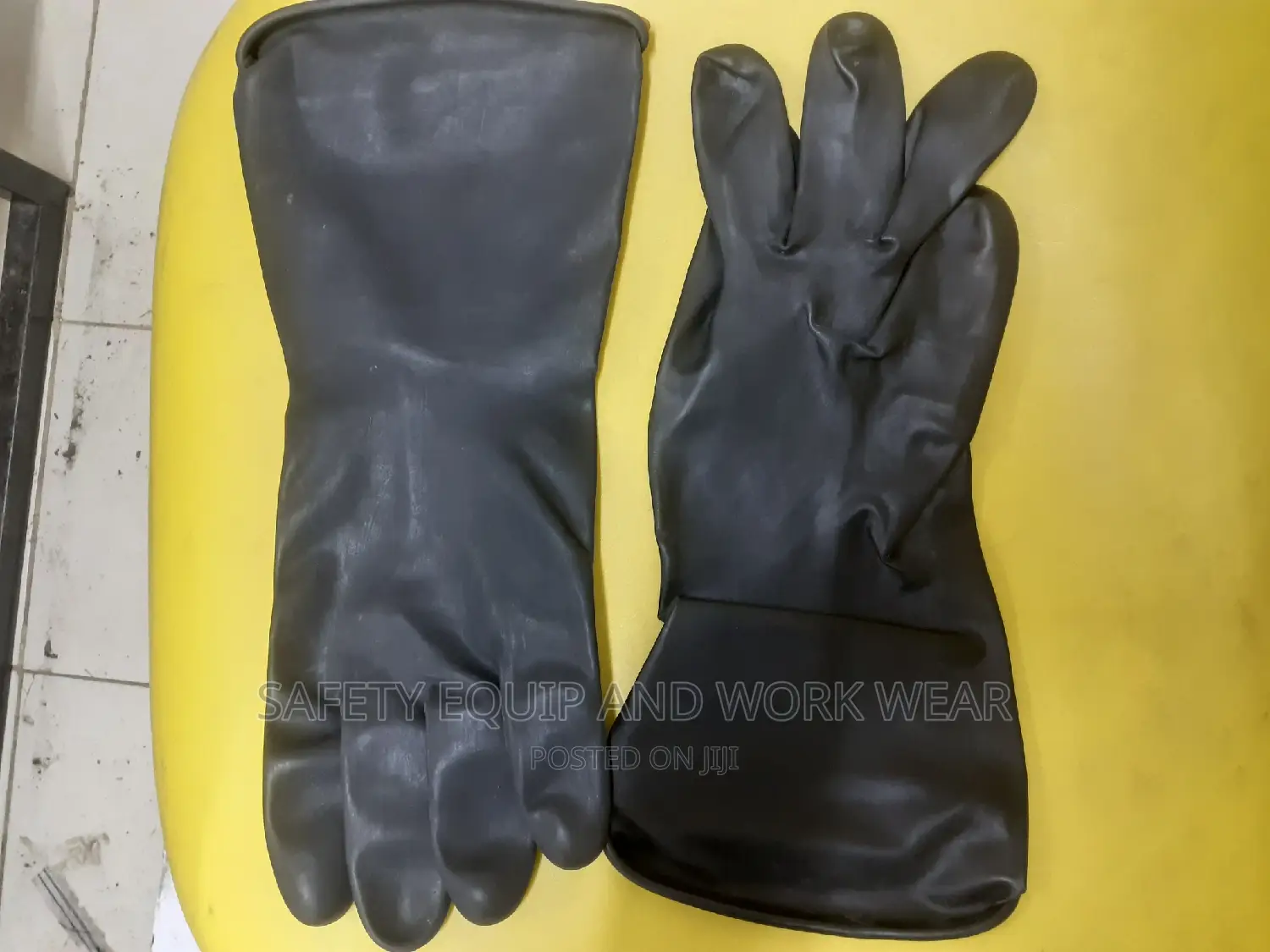 Rubber Gloves- Prevent Detergents