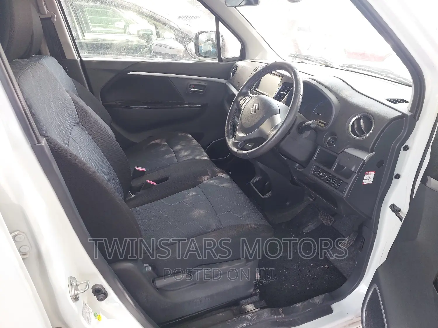 Suzuki Wagon R 660 Petrol FWD 2017 White