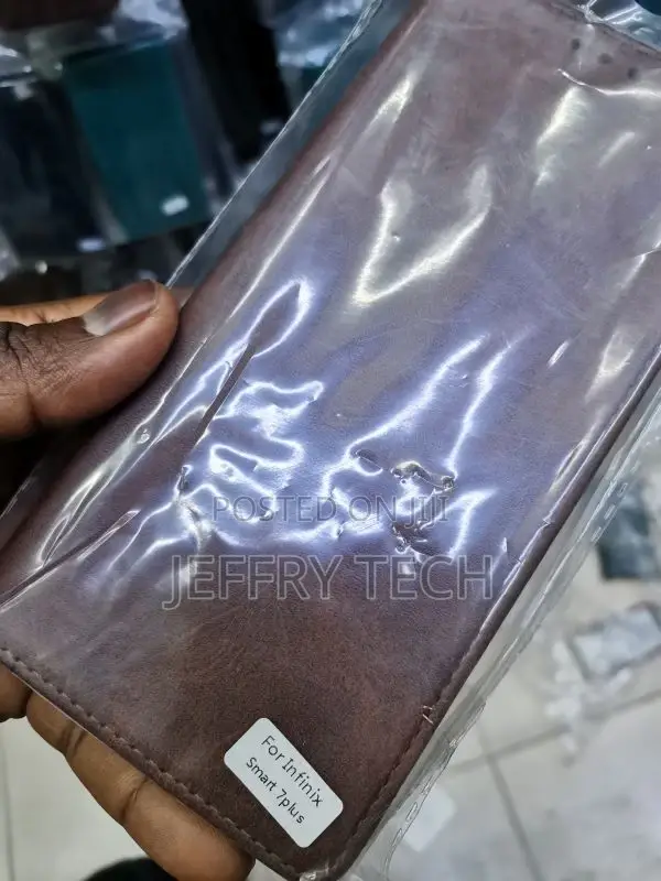 Infinix Smart 7 HD / PLUS Magnetic Multi-Card Slot Leather