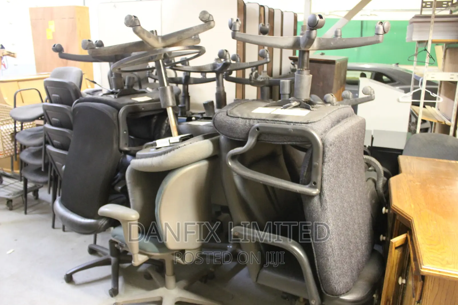 Repair of Old Office Chair [Fabrication