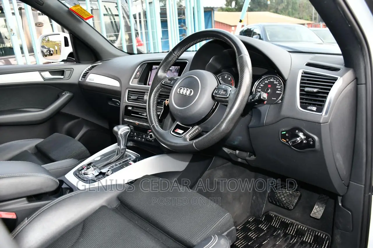 Audi Q5 2.0T Premium AWD quattro 2016