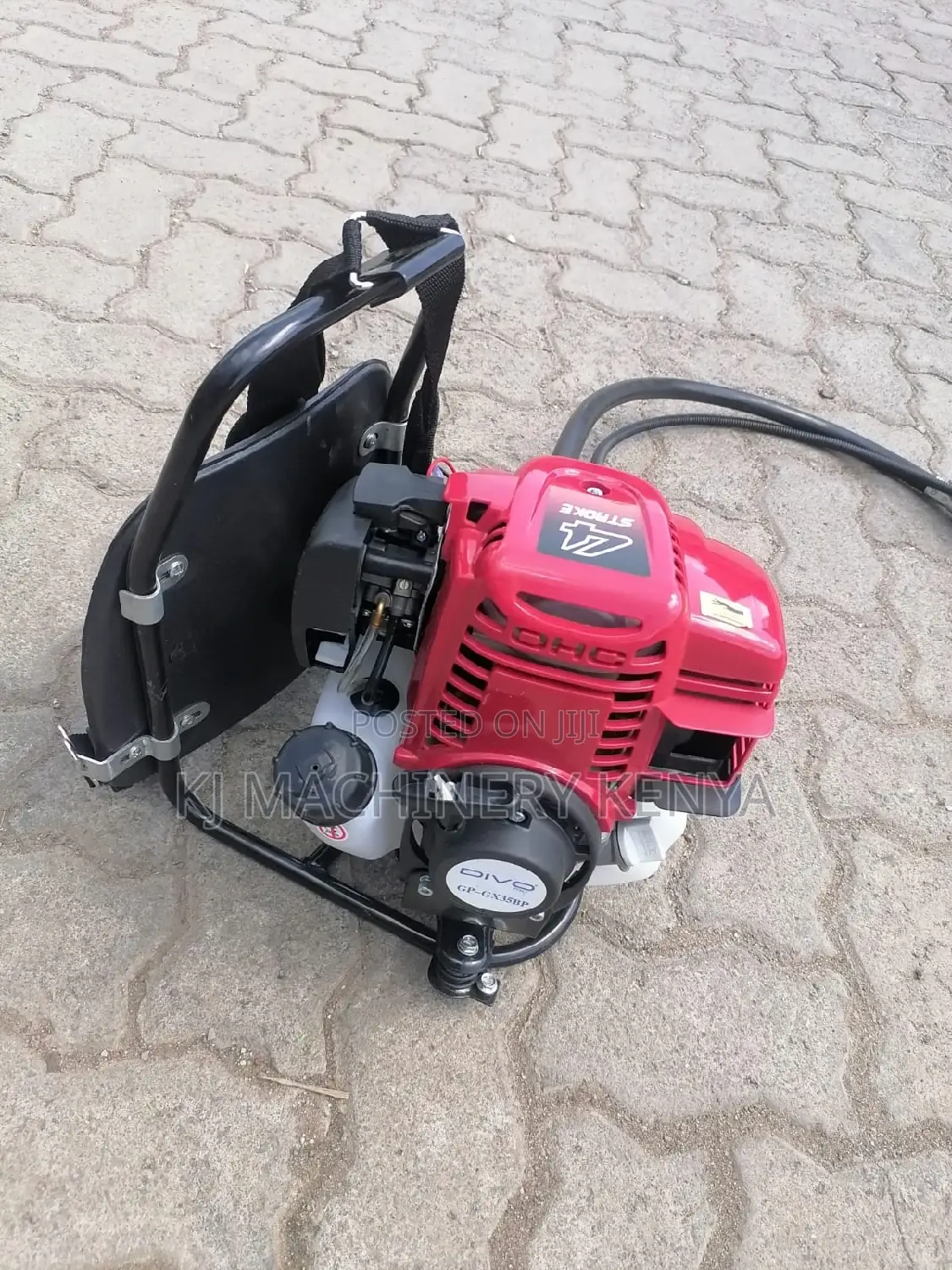 DIVO 4 Stroke Engine Brushcutter