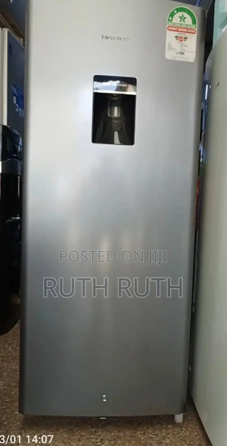 176 Litres Single Door Fridge With Water Dispenser