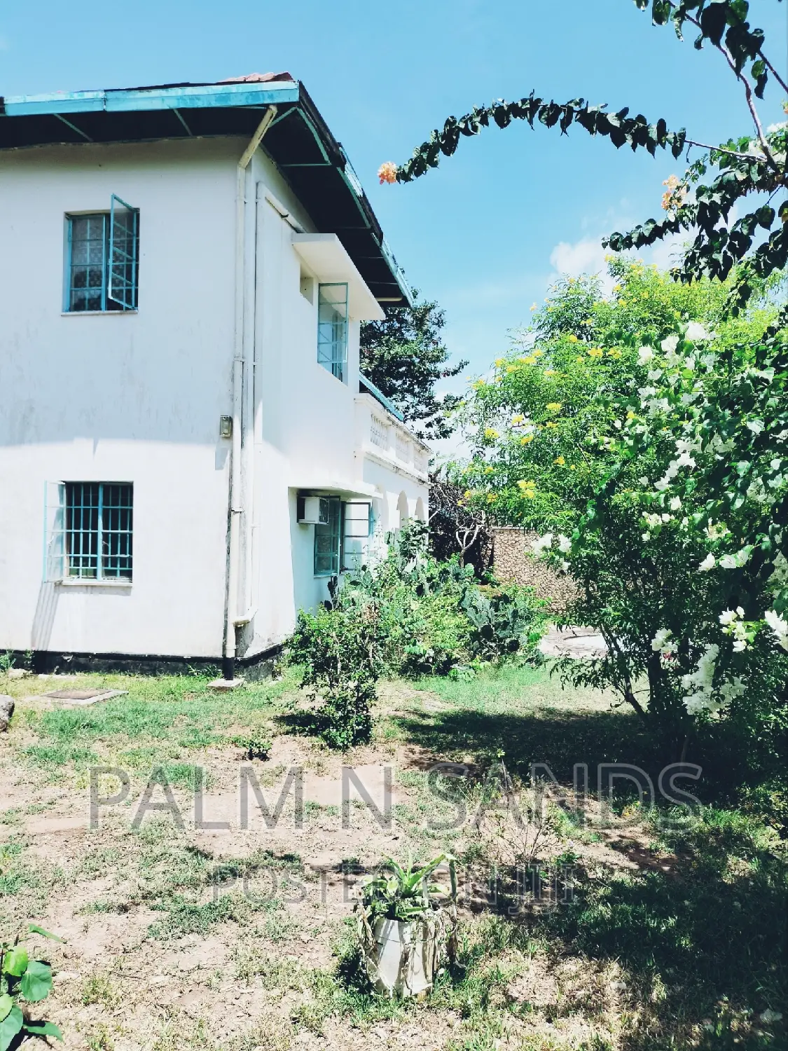 3bdrm Maisonette in Shelly Beach for sale