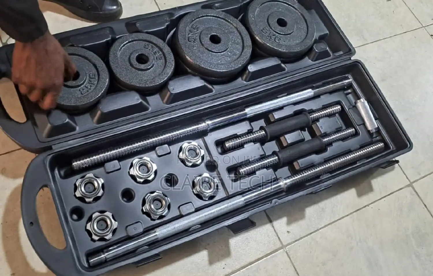 50kgs Dumbbell Set With Barbell
