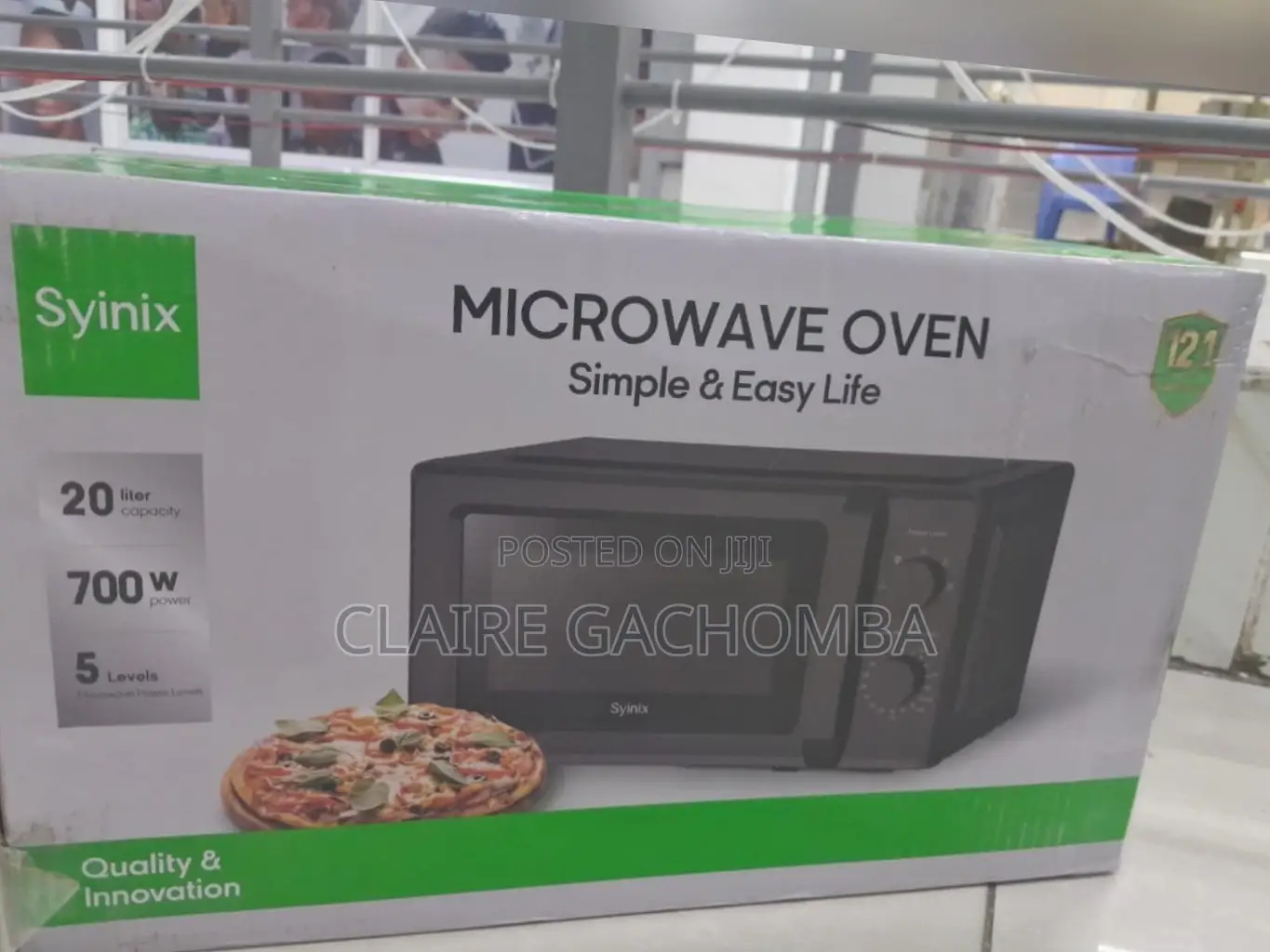 20 Litres Synix Manual Microwave Oven Black