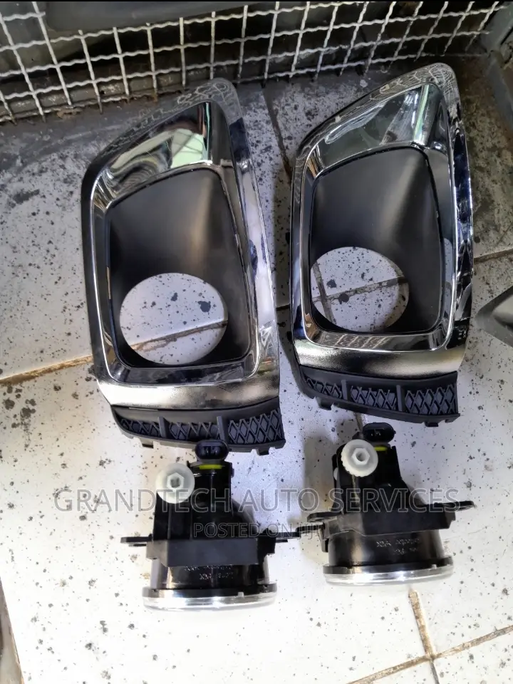 Subaru SJ5 [Foglights and Covers ]