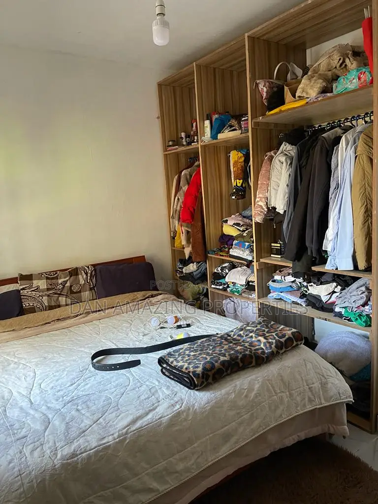 6bdrm House in Wamakima Rd/2 Shops, Kinoo for sale