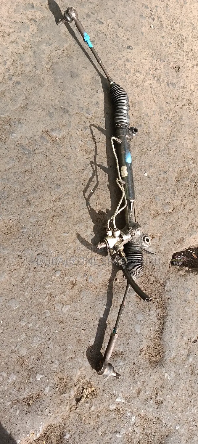 Nissan X-Trail Nt30 Qr20 2 4-Wheel Drive Steering Racks.