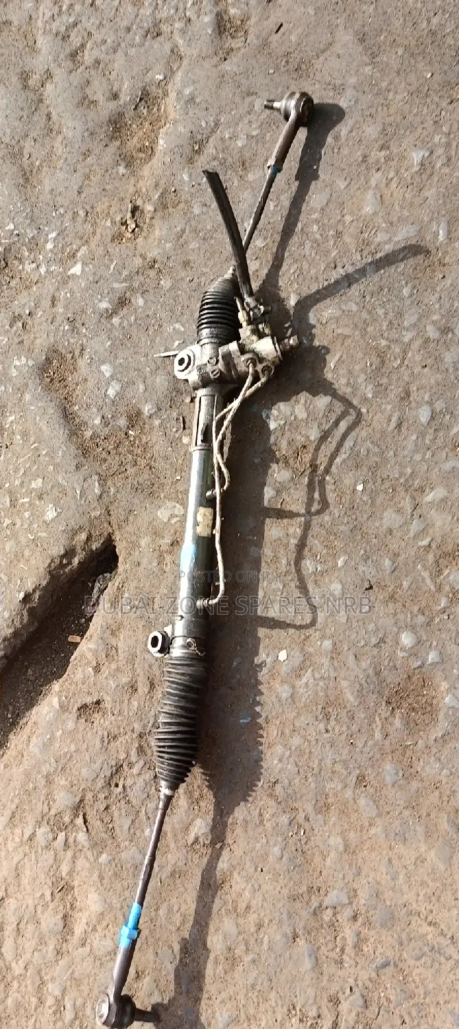 Nissan X-Trail Nt30 Qr20 2 4-Wheel Drive Steering Racks.