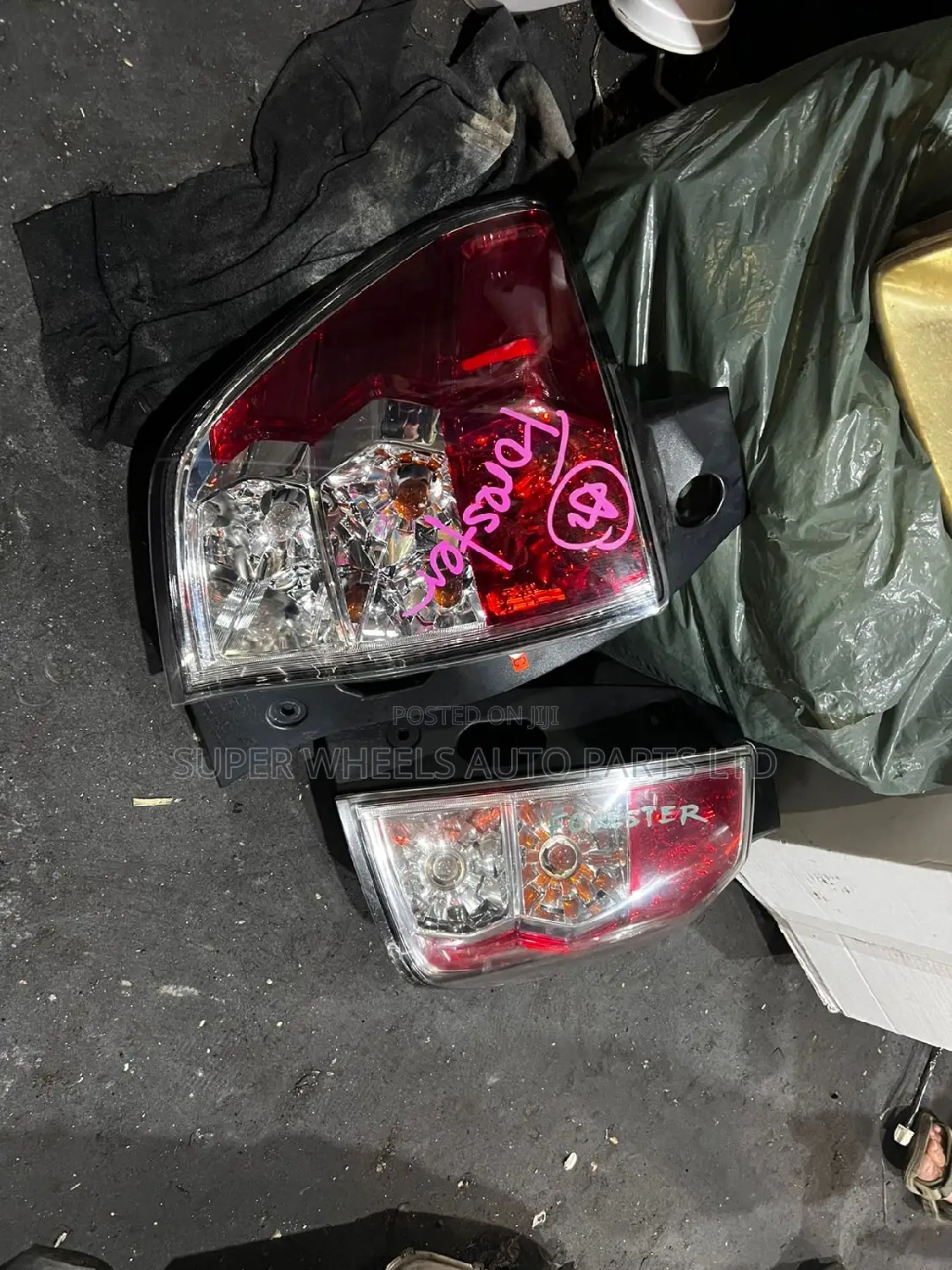 Tail Lights Subaru Forester SH5