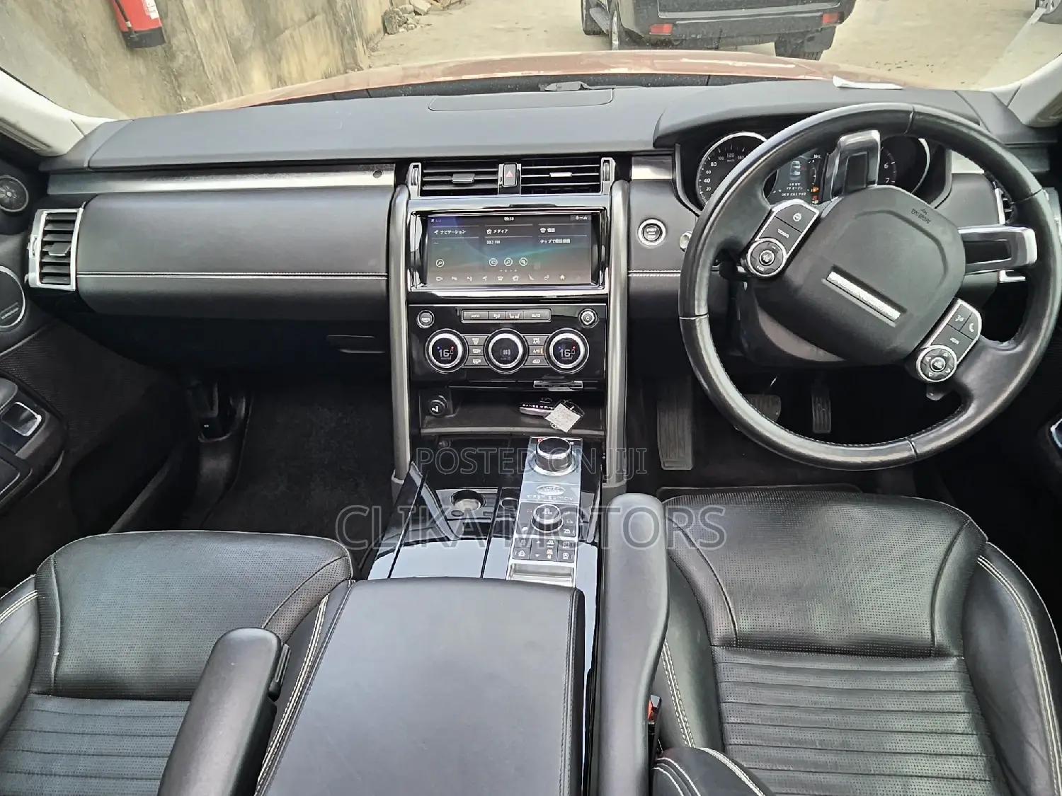 Land Rover Discovery Sport SE 2017 Orange