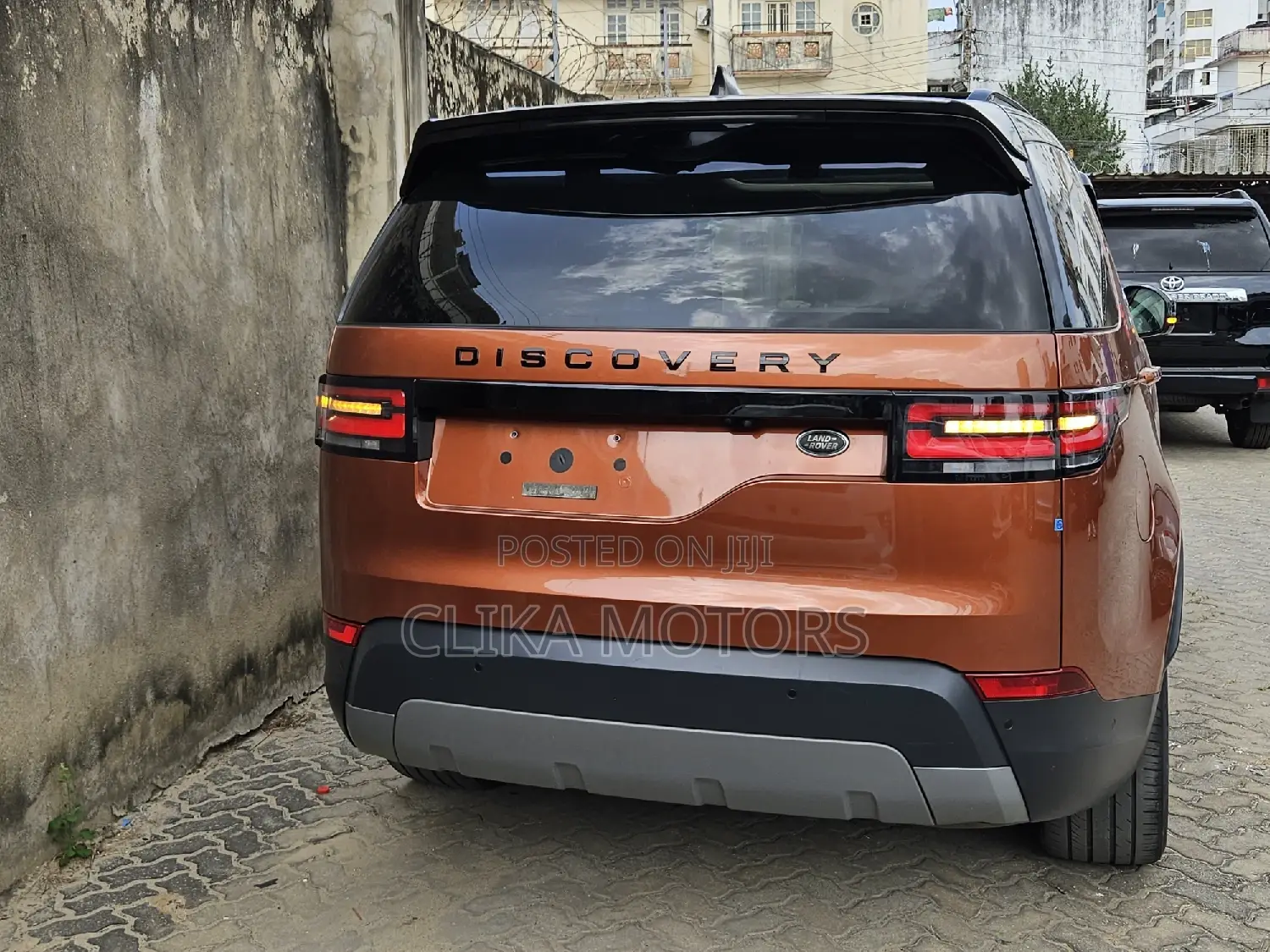 Land Rover Discovery Sport SE 2017 Orange