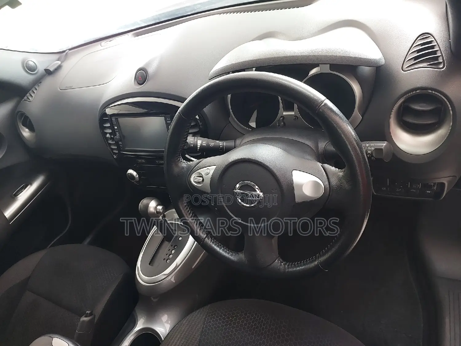 Nissan Juke SV FWD 2017 Red