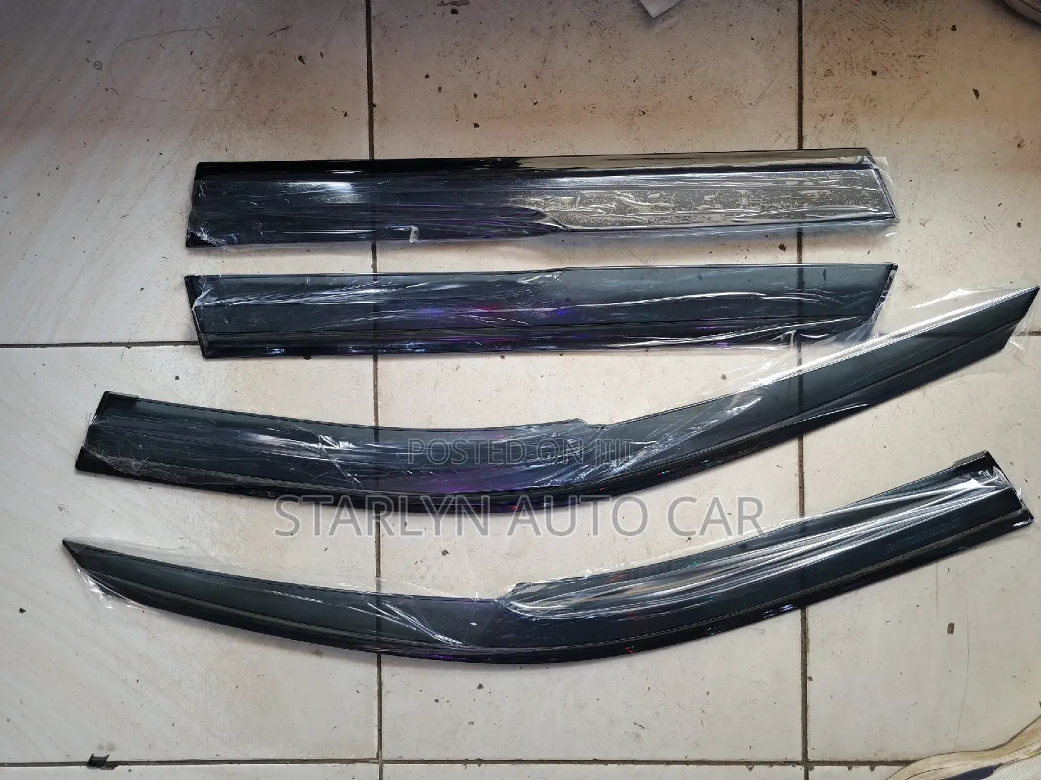 Windbreaker Corolla 102 Original