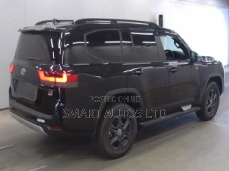 New Toyota Land Cruiser 2023 Black