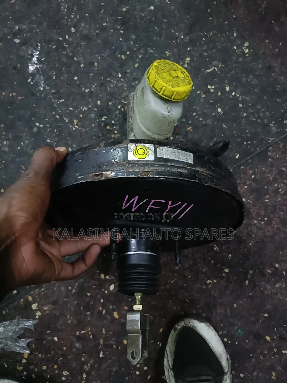 Brake Booster Nissan B15