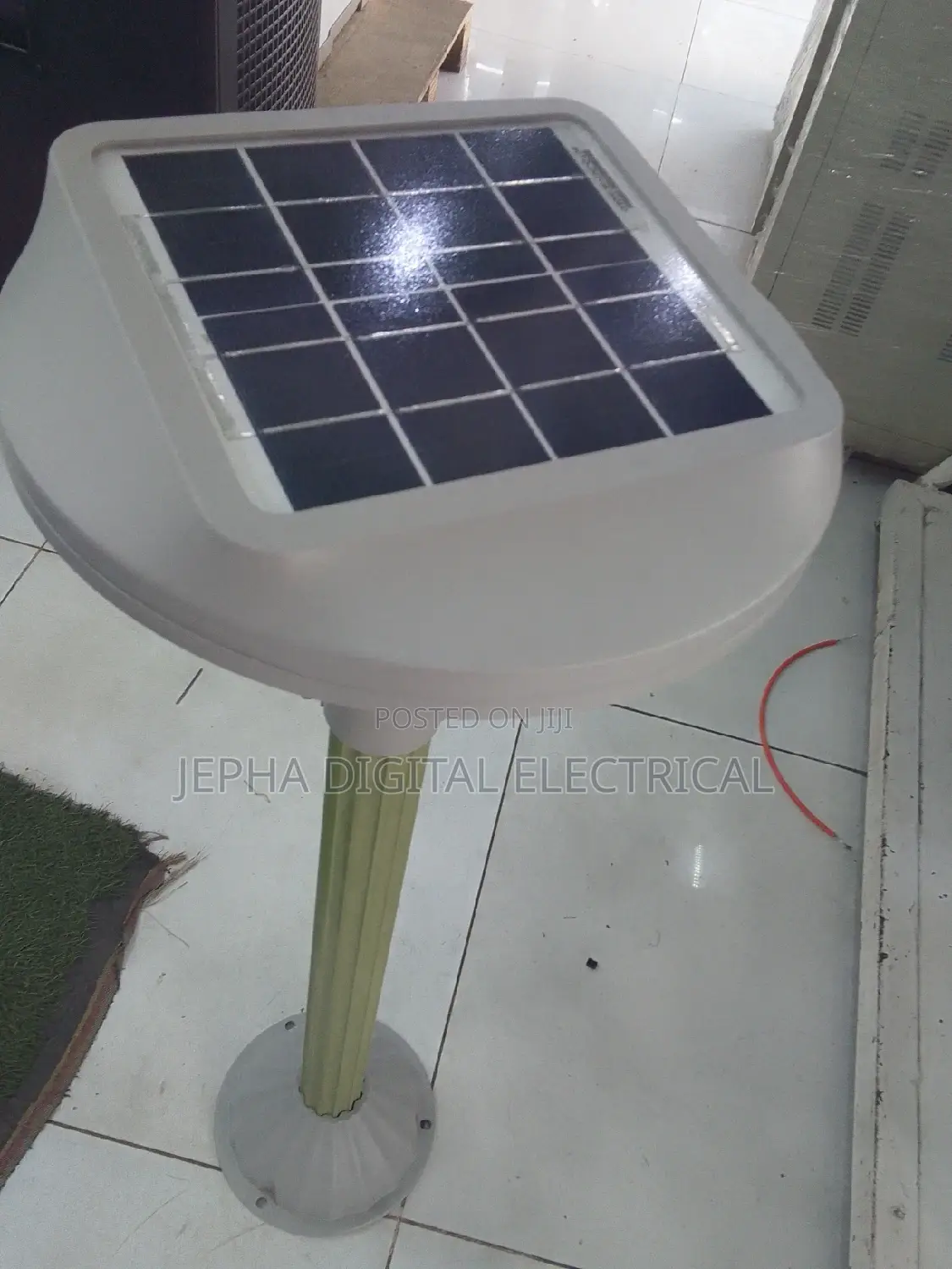 Solar Garden Lawn Light