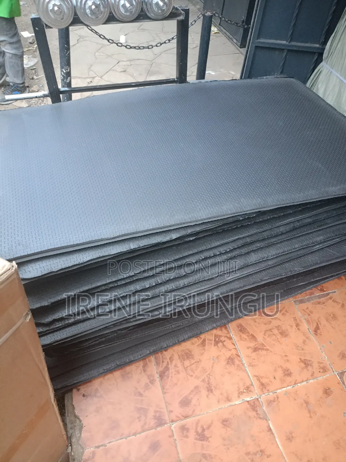Gym Floor: Gym Mats