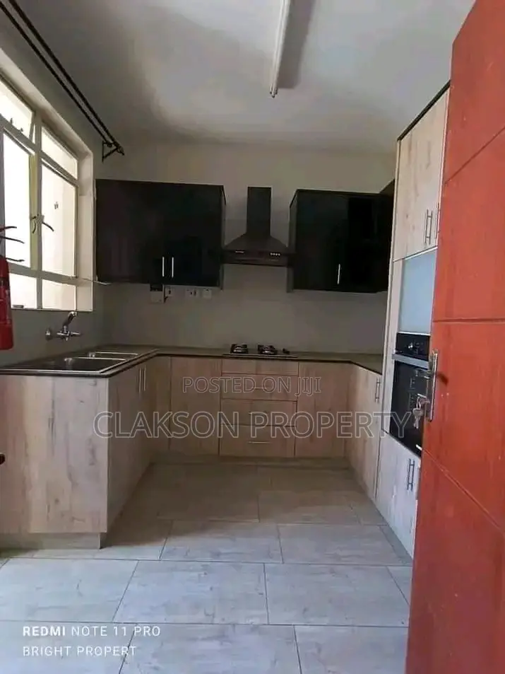 3bdrm Apartment in Ngongroad Near, Kilimani for rent