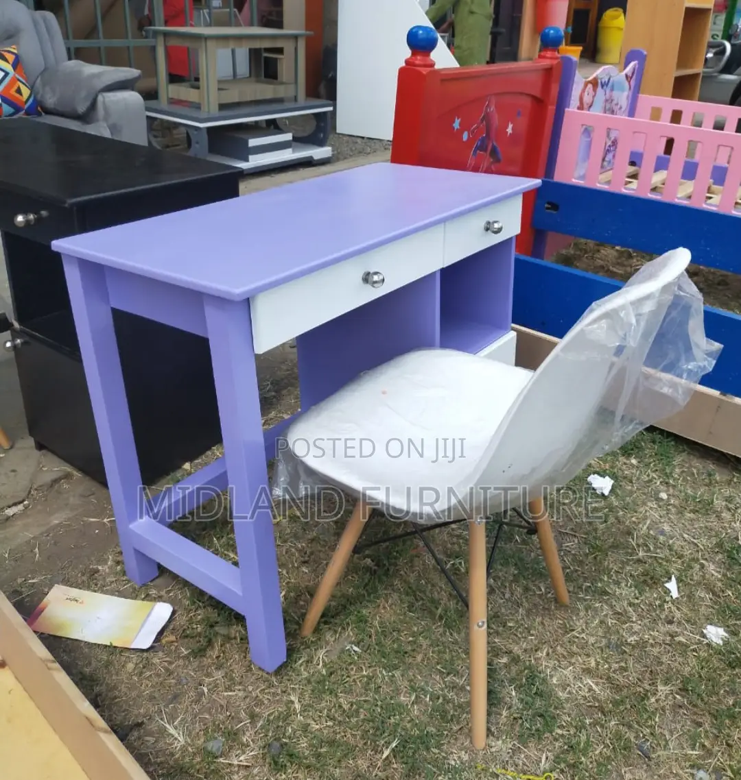 Children Desk and Chair/ Kids Study Desk