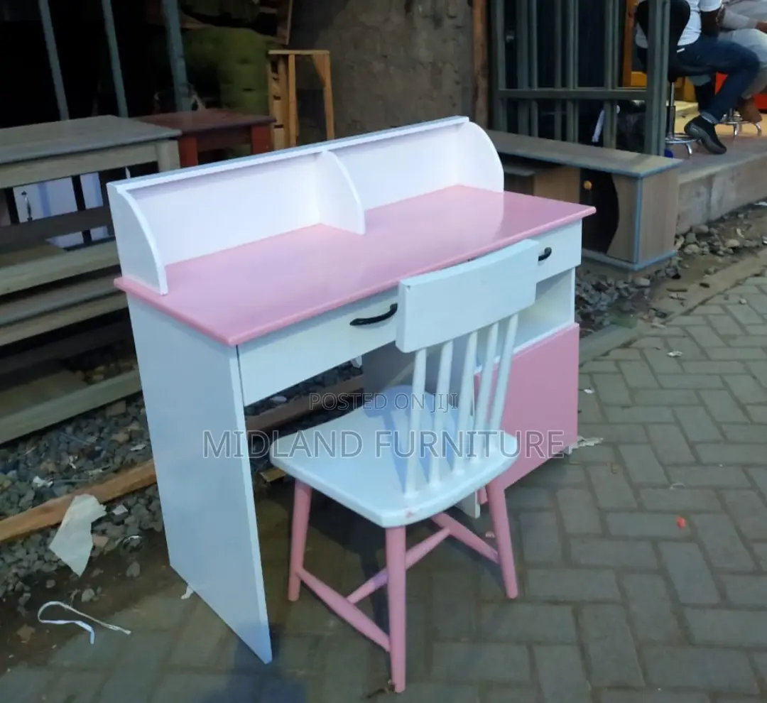 Children Desk and Chair/ Kids Study Desk