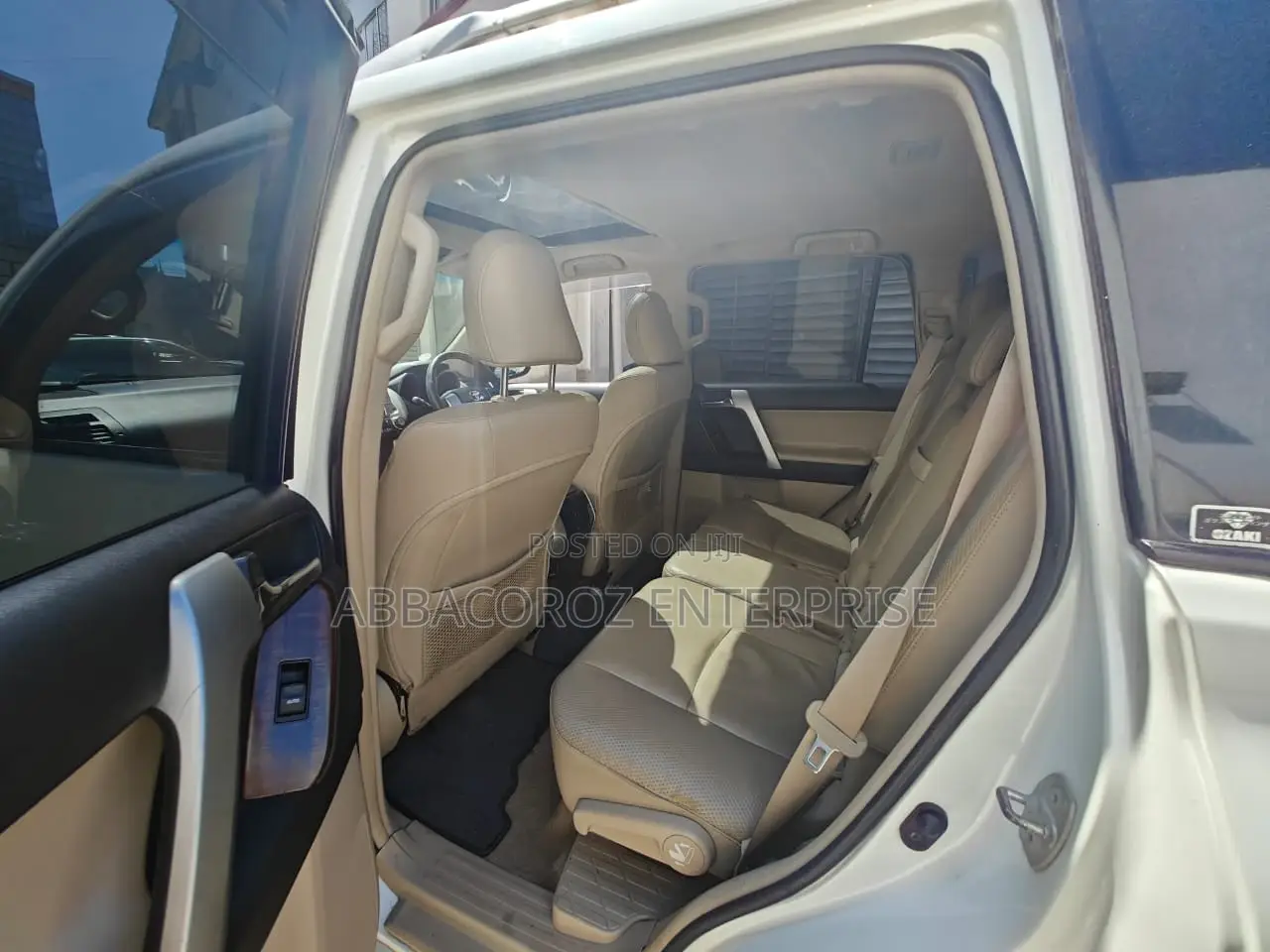 Toyota Land Cruiser Prado 2.7 i 2011 Pearl