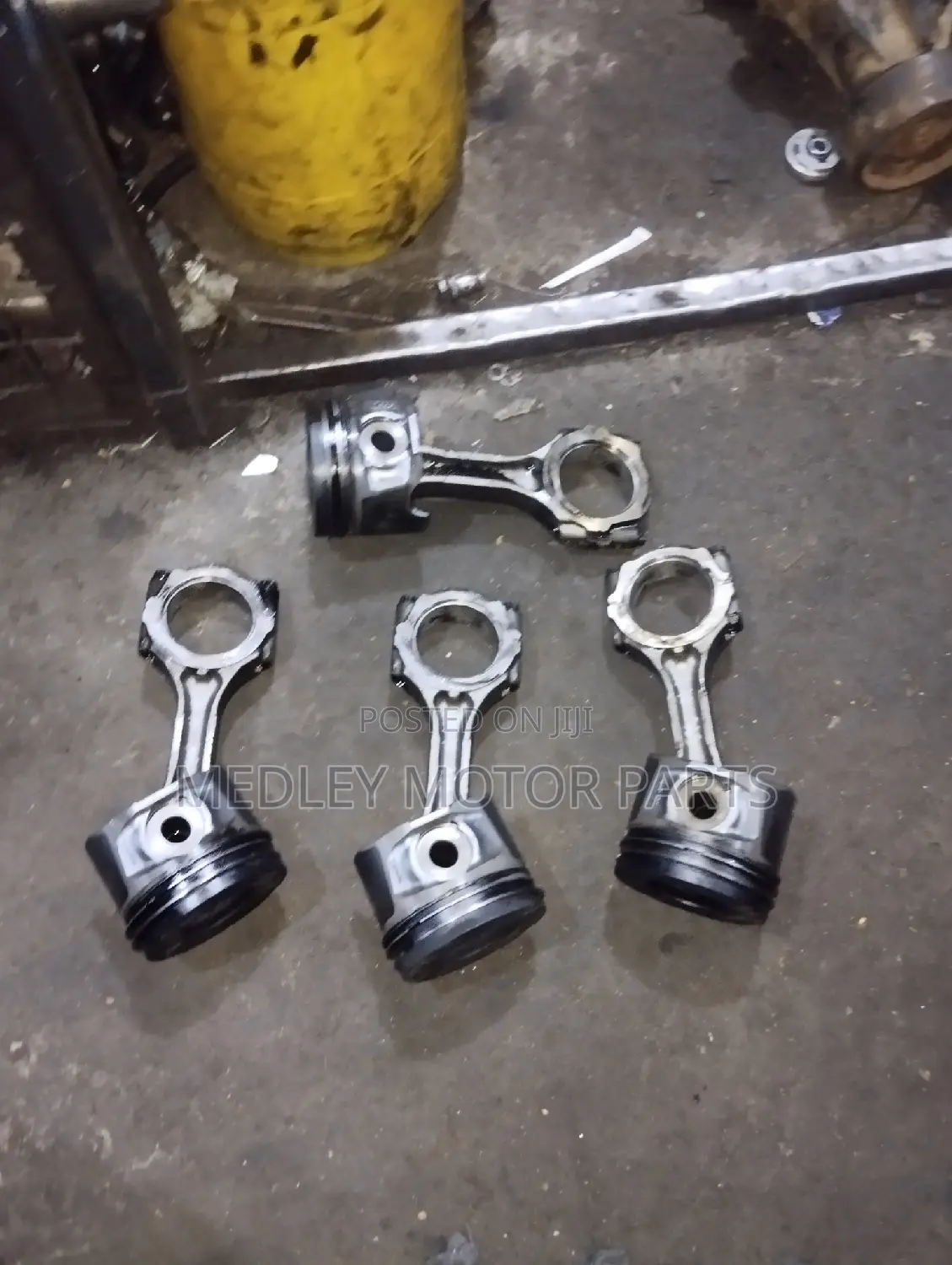 Toyota Hilux/Prado 1KD Complete Pistons