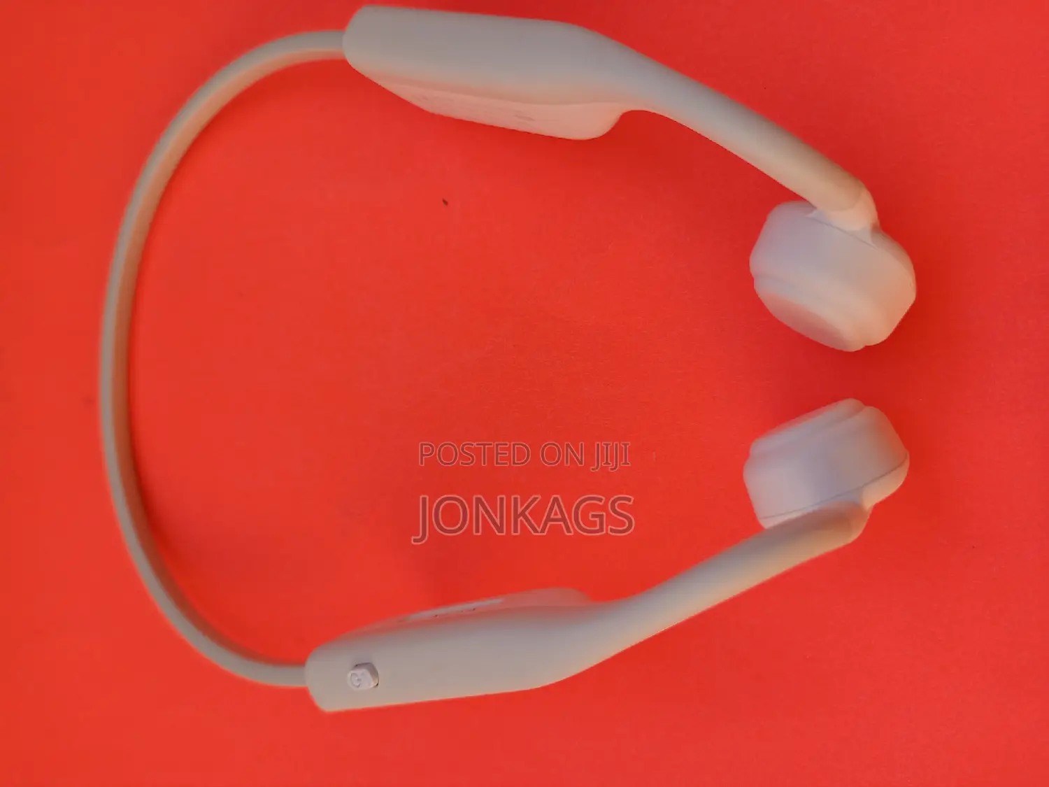 Wireless True Bone Induction Neckband Sports Earphones