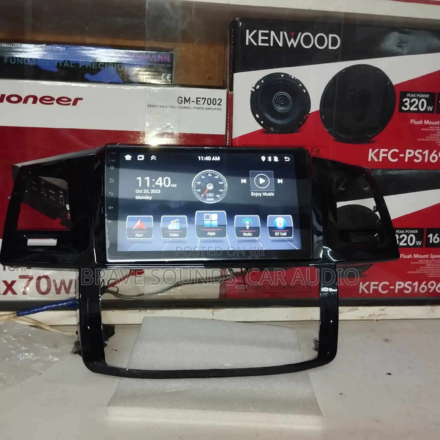 Toyota Hilux Android Frame