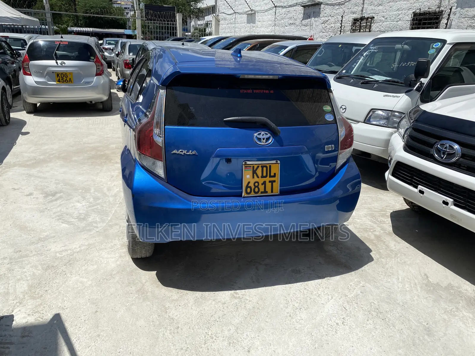 Toyota Aqua 2016 Blue