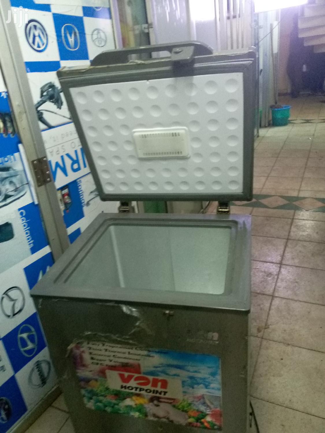 100 Litres Deep Freezer