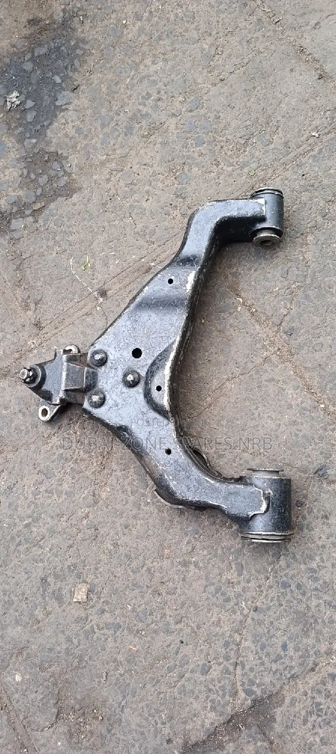 Toyota Hiace 4-Wheel Drive Lower Arm Complete Available Now